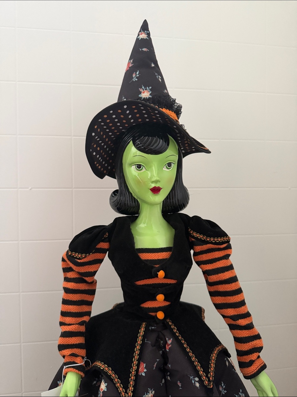 BELLA LUX Halloween Whimsy Retro Fabric Witch 36" Figurine NEW 2026 VIRAL HTF - Picture 2 of 6
